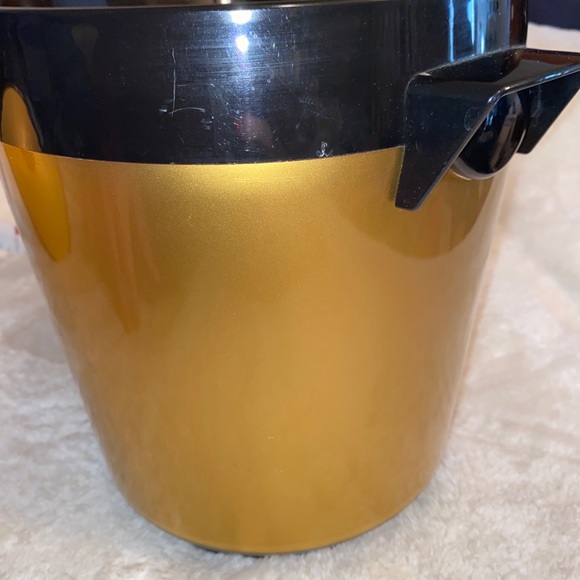 Insulated Ice Bucket Thermo-Serv West Bend - Picture 7 of 13